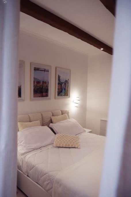 Loft The Balcony In Sorrento Centre Apartment Exterior photo
